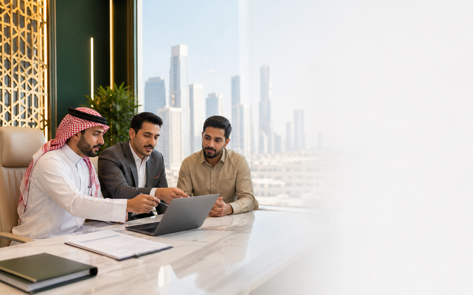 استشارة خدمات تعقيب نقل كفالة وتغيير مهنة وإقامة